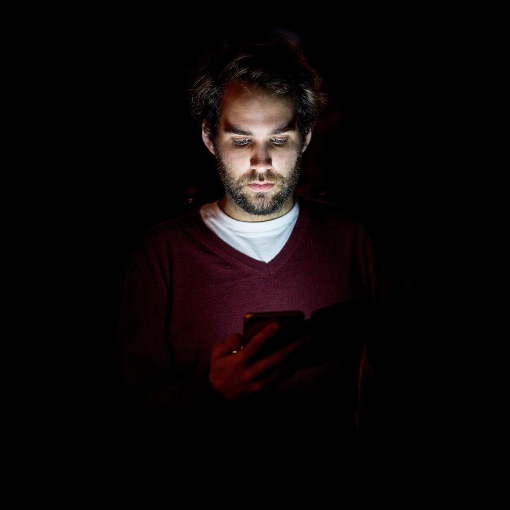 スマホ学割を利用する際の注意点は？