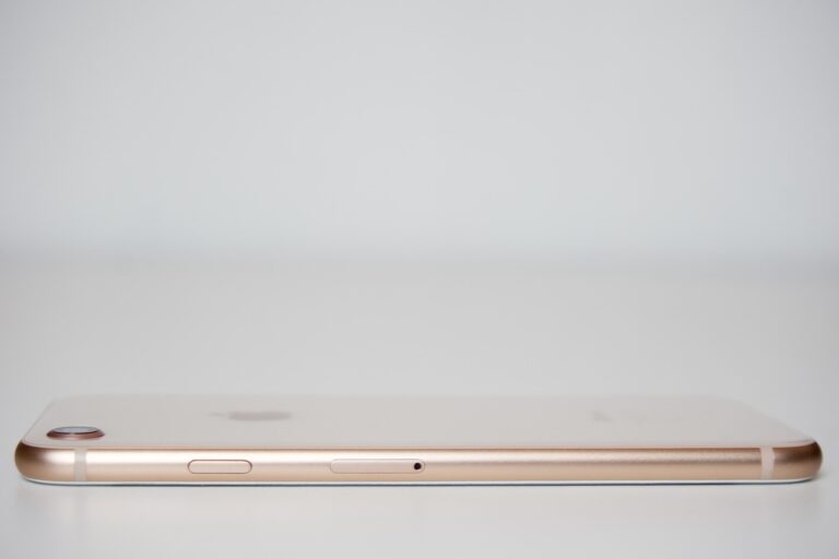 格安SIMはiPhoneに最適？どれがいいか徹底比較！
